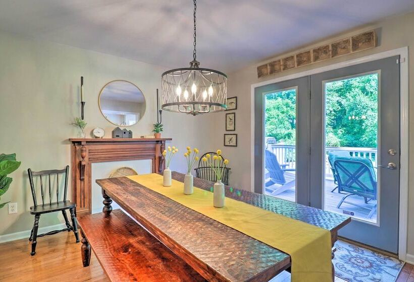 Creekside Brevard Home < 1 Mi To Downtown!