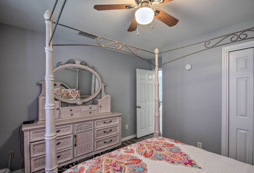 Lovely Florida Coastline Home By Perdido Key!