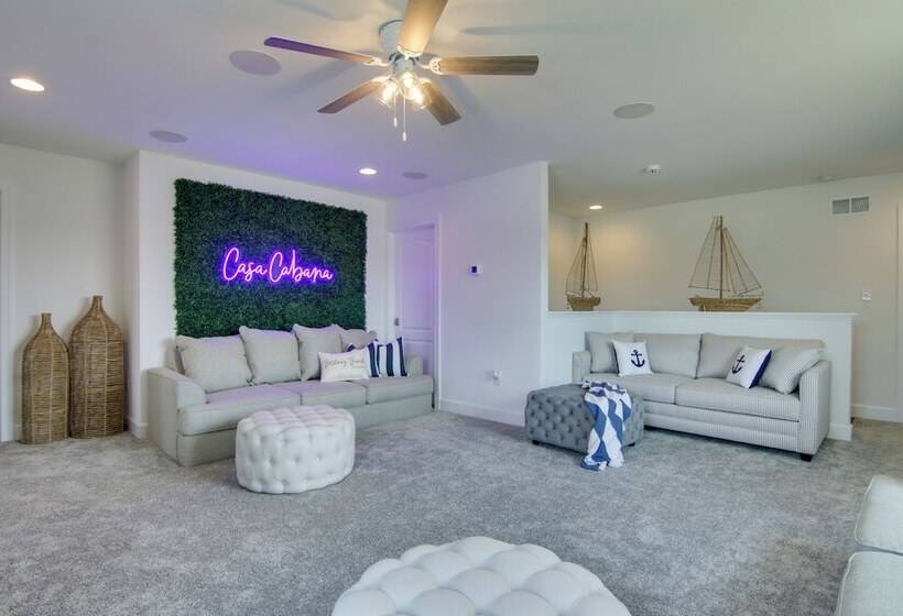 Ocean View Home W/ Beach Shuttle, 5 Mi To Coast!