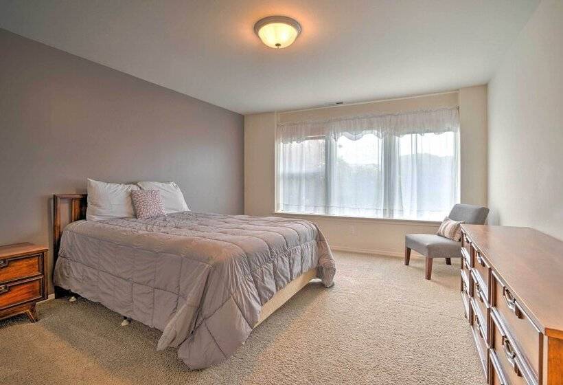 Manson Villa W/ Hot Tub ~ 1 Mi To Wineries!