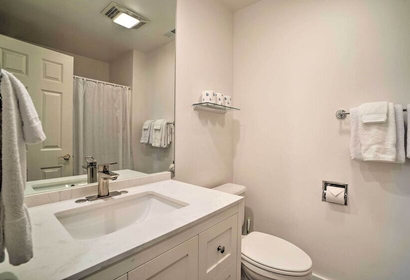 Manson Villa W/ Hot Tub ~ 1 Mi To Wineries!