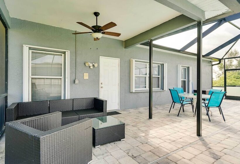 Modern Home W/ Patio & Grill In Cape Coral!