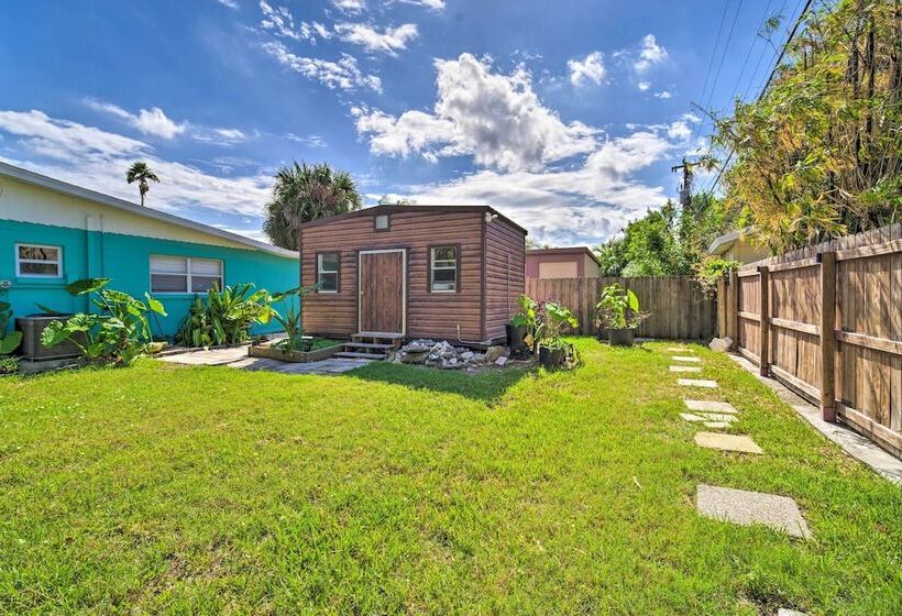 Walkable Florida Duplex: 2 Blocks To Cocoa Beach!