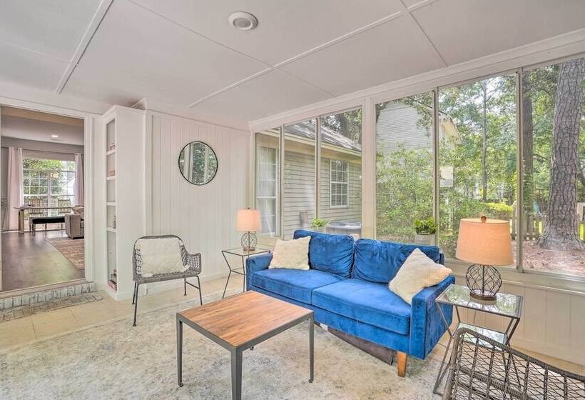 Modern Retreat 4 Miles To Isle Of Palms Beach!