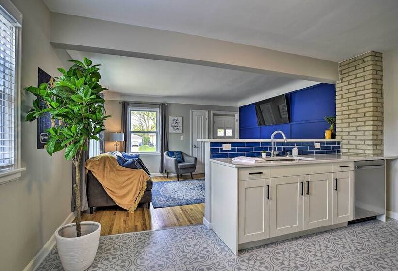 Mpls Duplex W/ Wifi & Kitchen: 5 Mi To Dtwn!