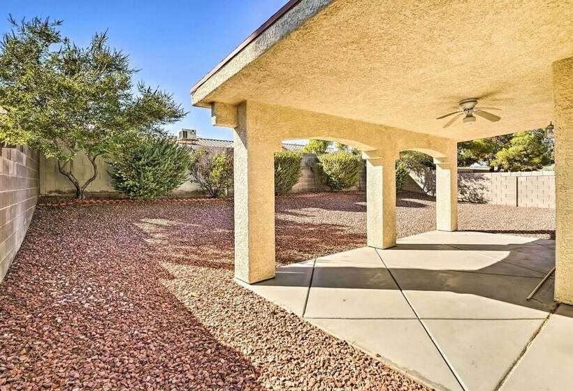 North Las Vegas Home W/ Yard, 7 Mi To Dtwn!