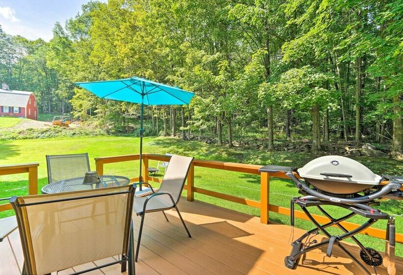 Nostalgic Vermont Escape In Manchester Center