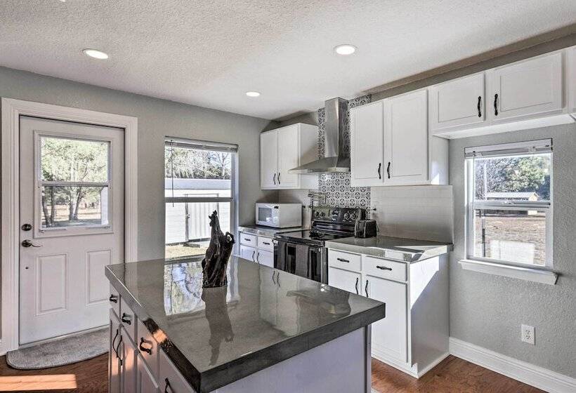 Ocala Equestrian Escape W/ Private Pasture!