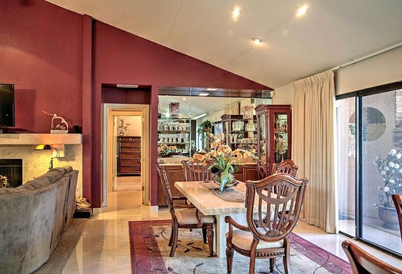 Palm Springs Golf Course Home: Private Pool & Spa!