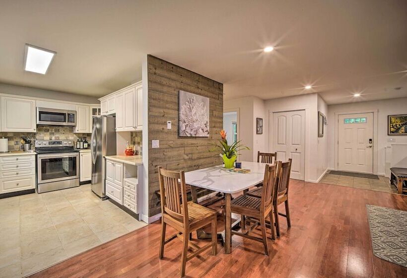 Peaceful Forest Retreat By Mt. Baker Slopes!