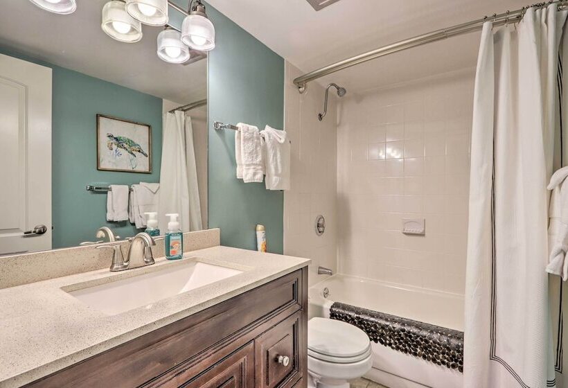 Peaceful Osage Beach Escape W/ Resort Perks!