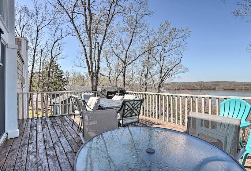 Peaceful Osage Beach Escape W/ Resort Perks!