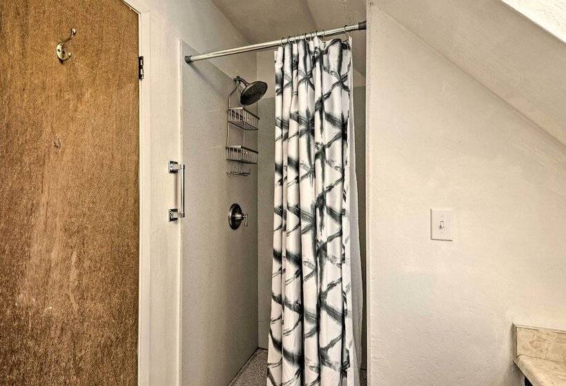 Peaceful & Upscale Ski Cabin: 11 Mi To Heavenly!