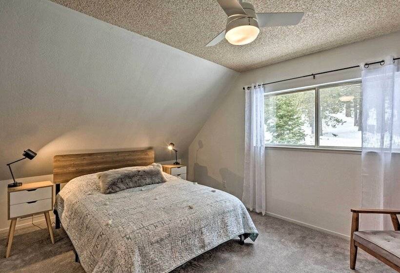 Peaceful & Upscale Ski Cabin: 11 Mi To Heavenly!