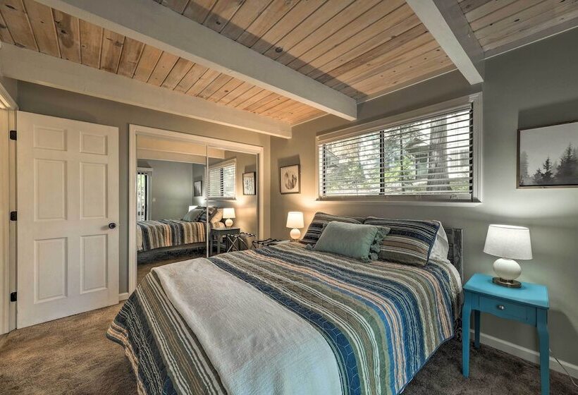 Family Cabin In Blue Lake Springs, Near Town!