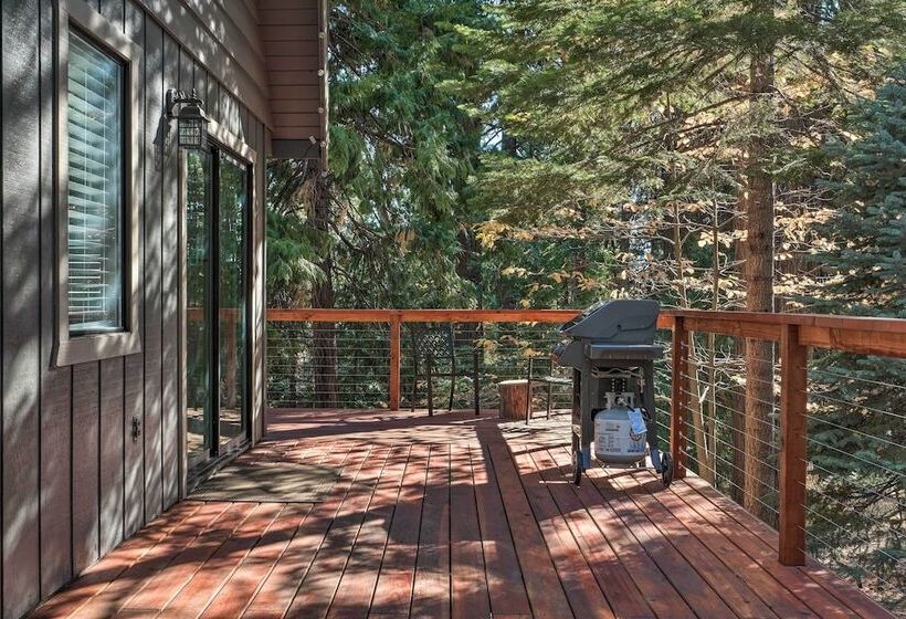 Family Cabin In Blue Lake Springs, Near Town!