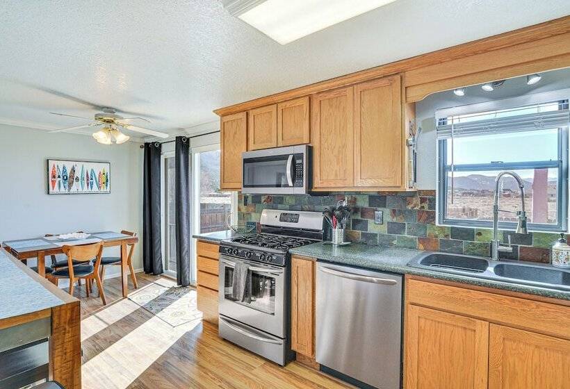 Pet Friendly Buena Vista Home W/ Yard & Hot Tub!