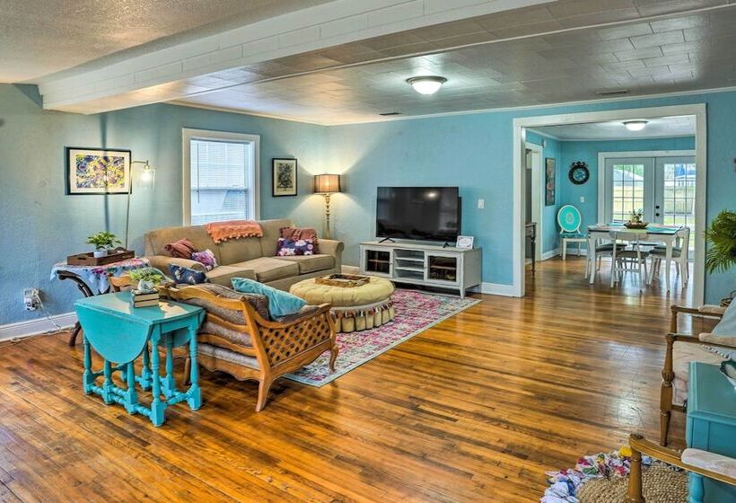 Pet Friendly Cottage Near Downtown Lakeland