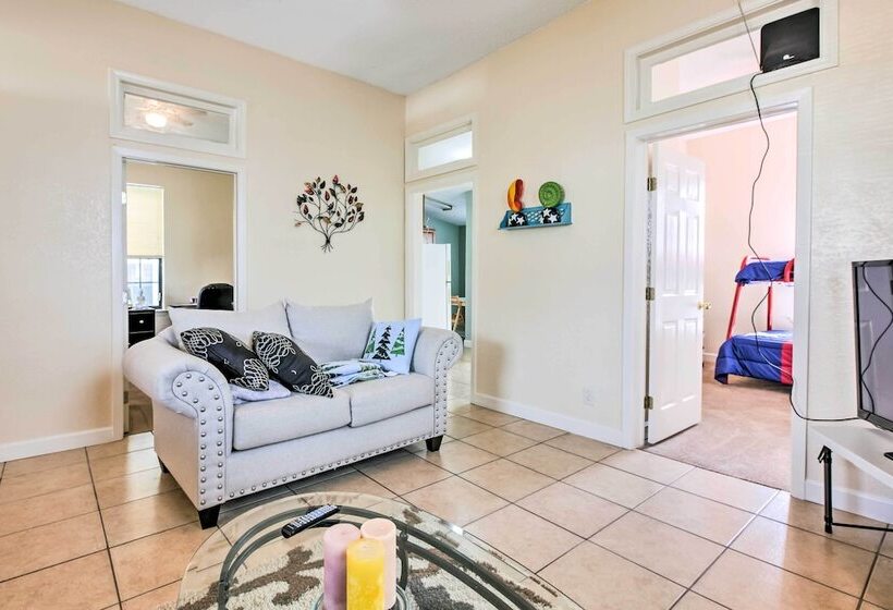 Pet Friendly Galveston Getaway W/ Deck & Grill!