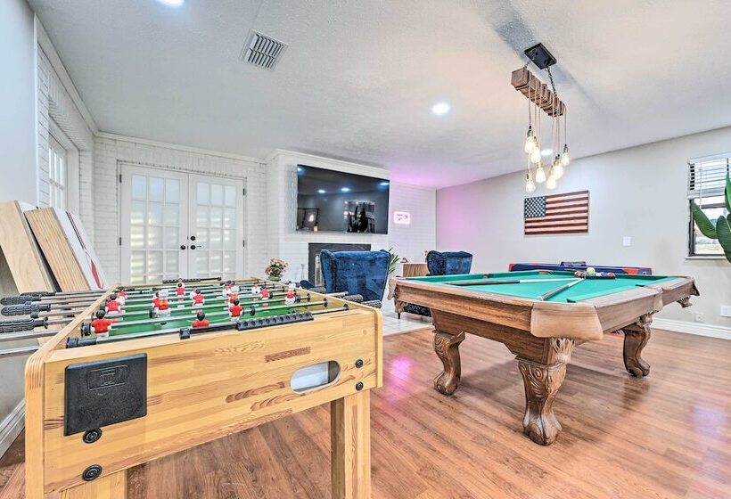 Plant City Home & Guest House W/ Outdoor Pool!