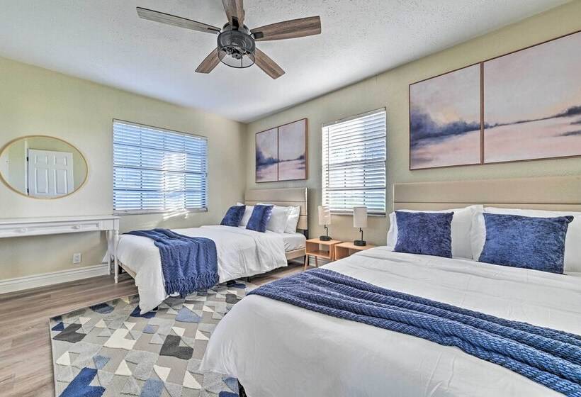 Plant City Home & Guest House W/ Outdoor Pool!