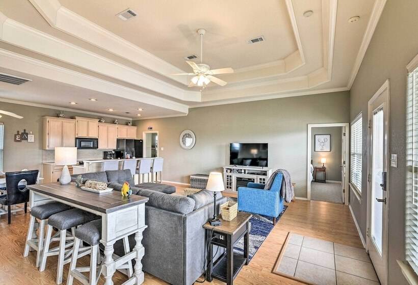 Walk To Ocean:  Pura Vida  Crystal Beach House!