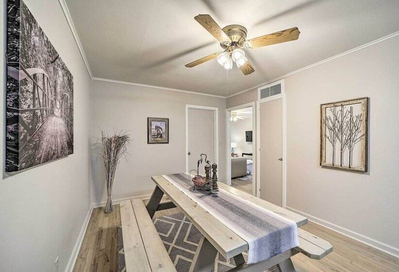 Lovely Tulsa Home: Steps To Park, 5 Mi To Downtown