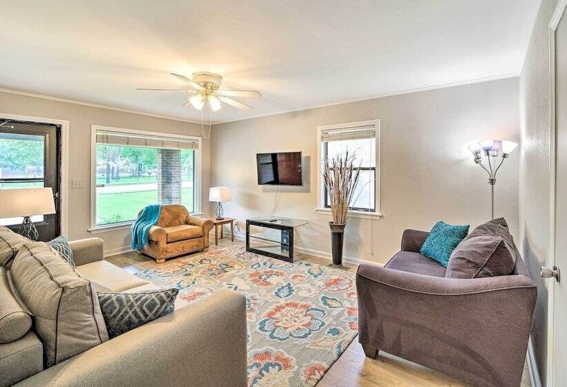 Lovely Tulsa Home: Steps To Park, 5 Mi To Downtown