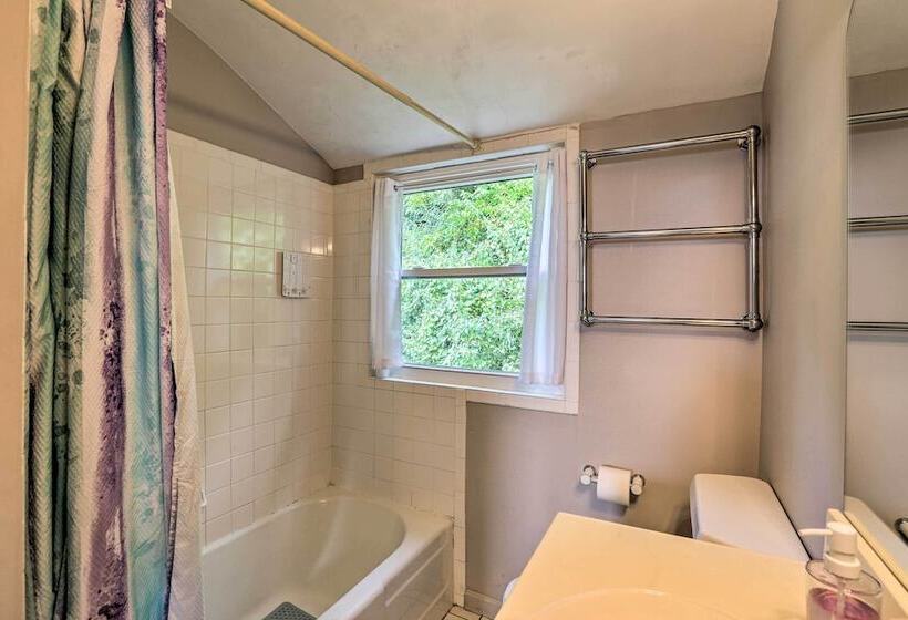 Queen City Home W/ Ohio River View   3 Mi To Dtwn!