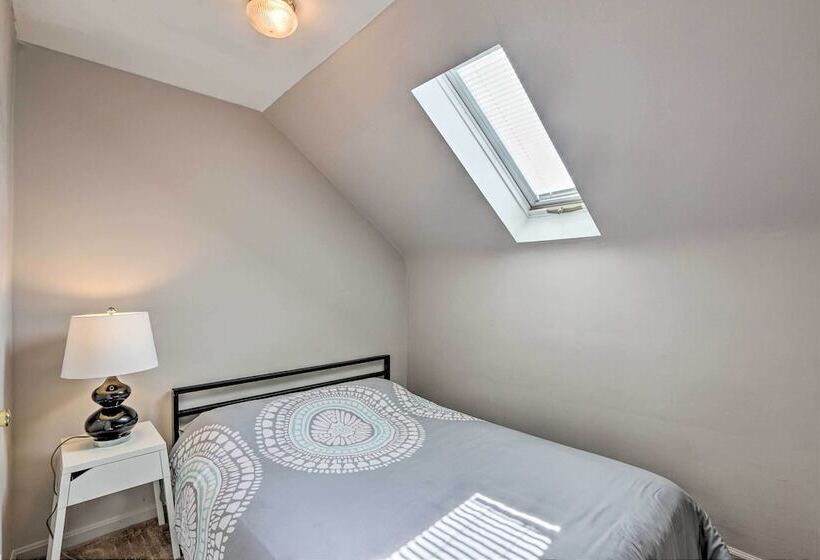 Queen City Home W/ Ohio River View   3 Mi To Dtwn!