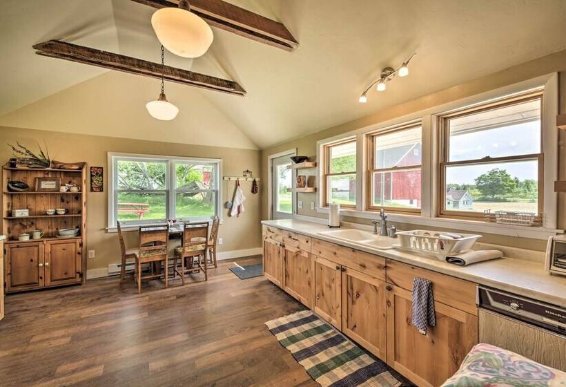 Quiet Baileys Harbor Country Home: 1 Mi To Lake!