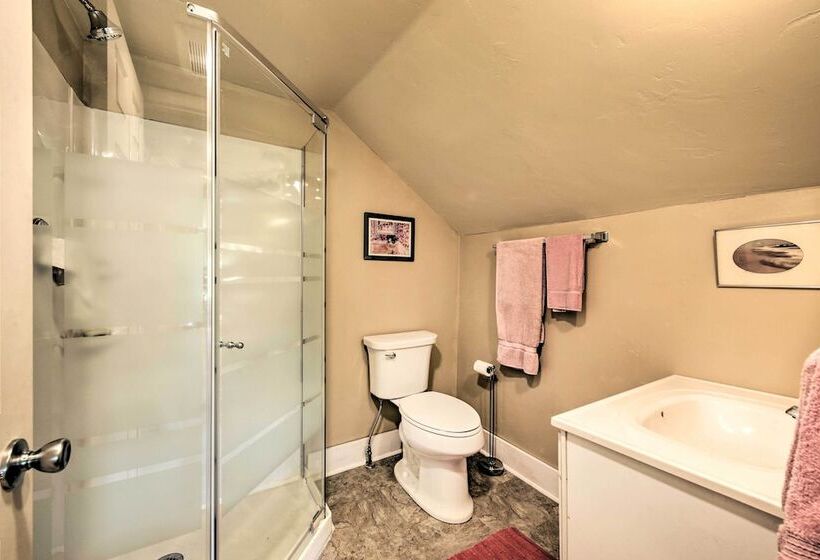 Quiet Baileys Harbor Country Home: 1 Mi To Lake!