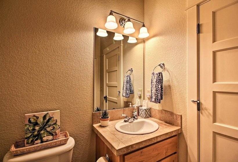 Redmond House W/ Community Amenities Access