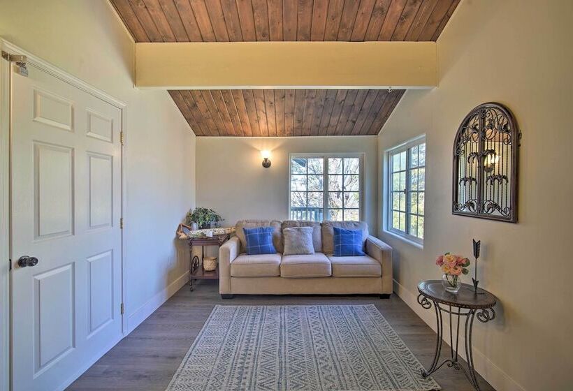 Relaxing Lake Arrowhead Home ~ 1 Mi To Lake!