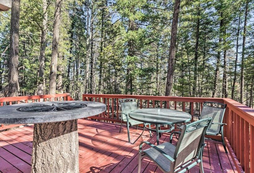 Relaxing Lincoln Forest Retreat W/ Wraparound Deck