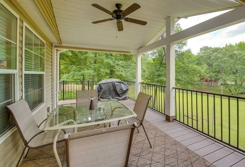 Lakefront Arkansas Home W/ Dock & Sunroom