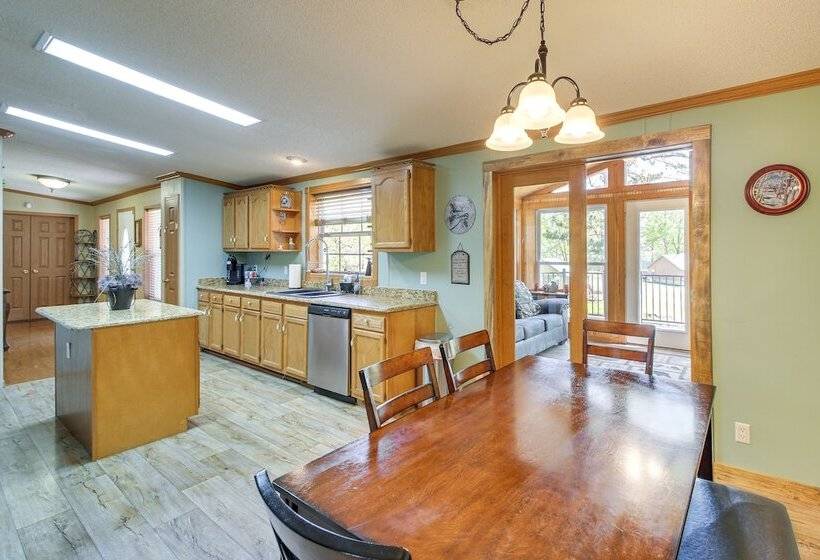 Lakefront Arkansas Home W/ Dock & Sunroom