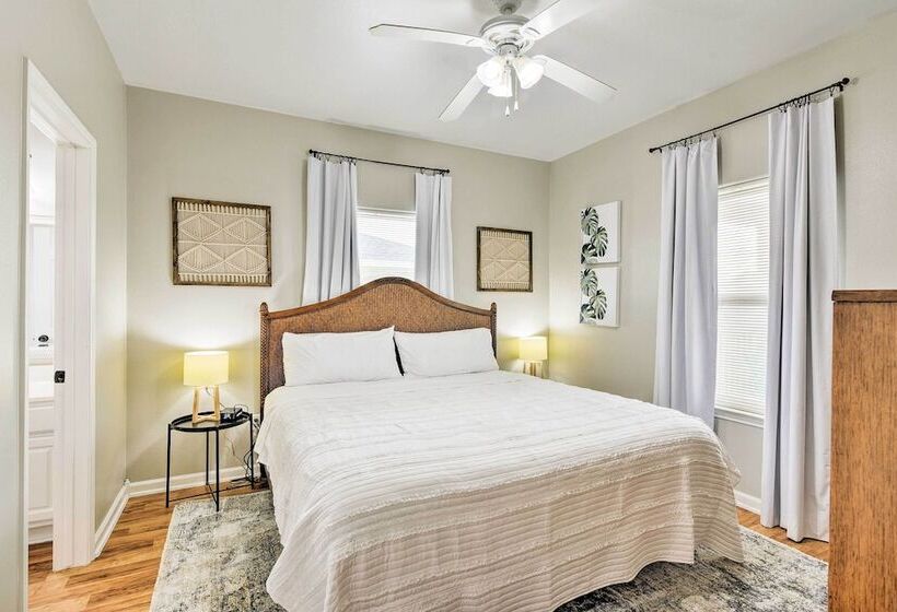 Pool & Marina Access: Home In Terramar Beach!