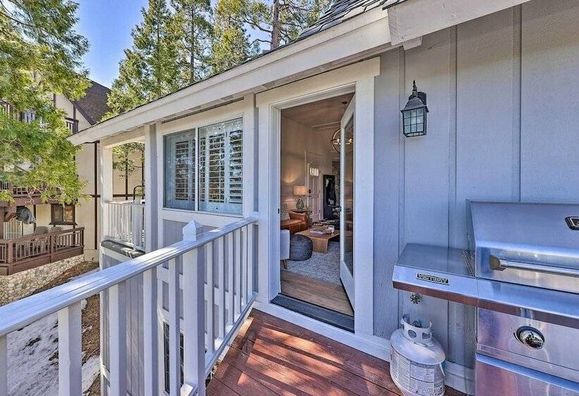 Ridgeline Retreat  W/ Mountain Lake Views!