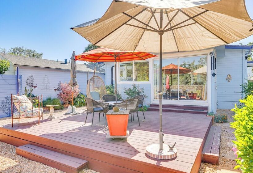 Romantic Casita W/ Garden + Deck 2 Miles To Plaza!