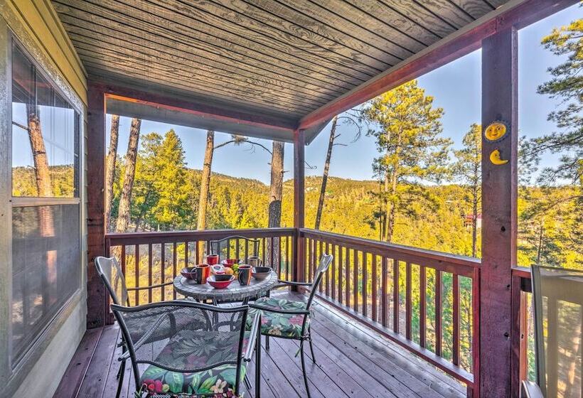 Ruidoso Cabin W/ Hot Tub & Mtn Views!