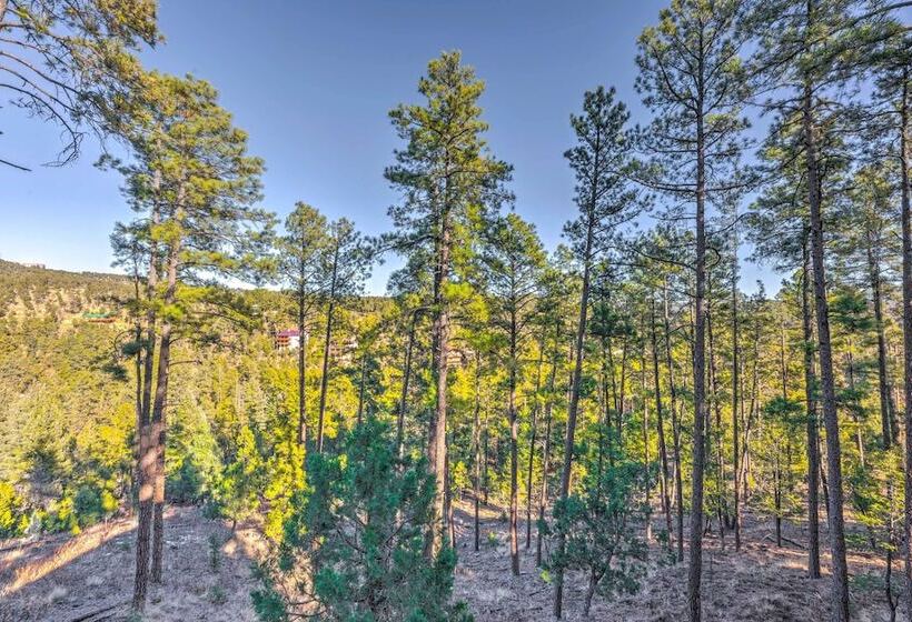 Ruidoso Cabin W/ Hot Tub & Mtn Views!