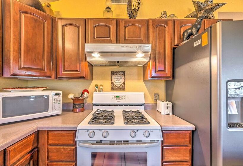 Ruidoso Cabin W/ Hot Tub & Mtn Views!