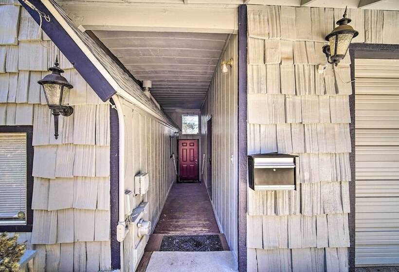 Running Springs Cabin W/ Large Deck + View!