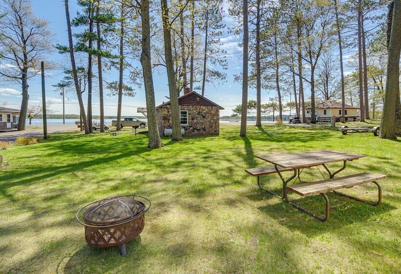 Rustic Cabin W/ Fire Pit, Steps To Sand Lake!