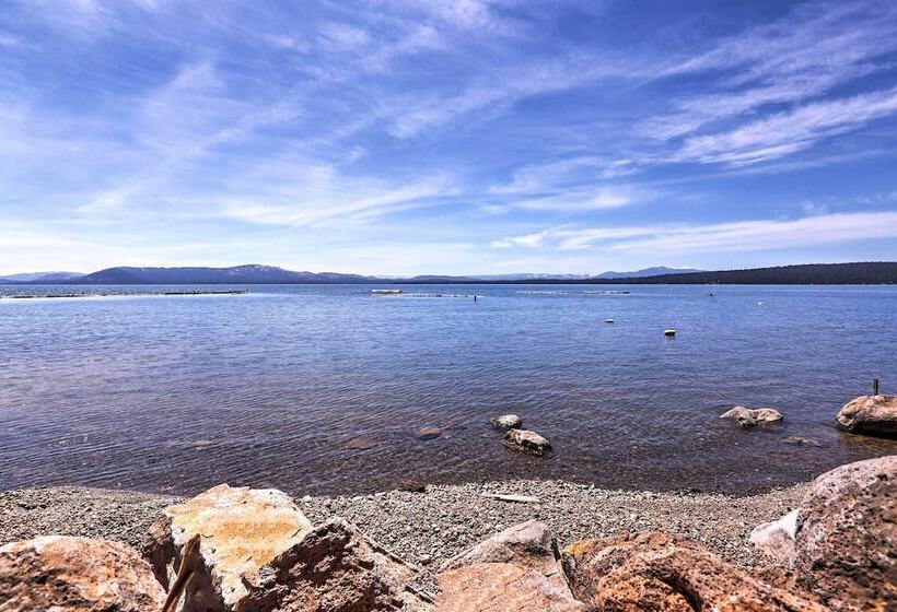 Rustic Retreat W/ Deck: Steps From Lake Almanor!