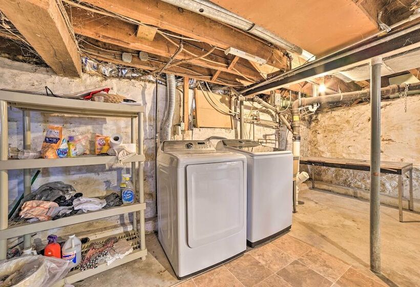 Sault Ste Marie Historic Home, Walk To Town!