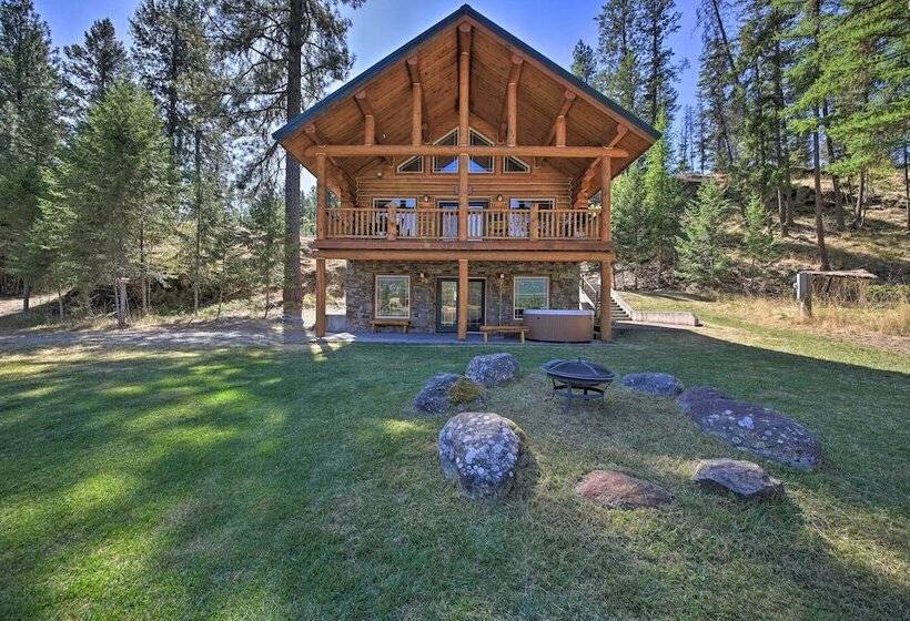 Scenic Riverfront Retreat W/ Hot Tub & Kayaks!