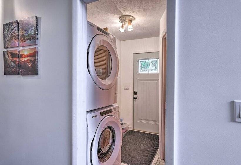 Secluded Bass Lake Cabin, 9 Mi. To Traverse City!