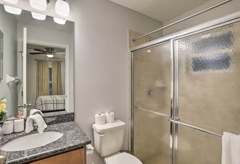Seminole Home W/ Heated Pool + Spa ~ 4 Mi To Ocean
